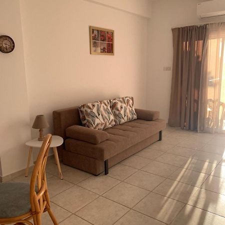 Sirena Kings Apartamento Pafos Exterior foto